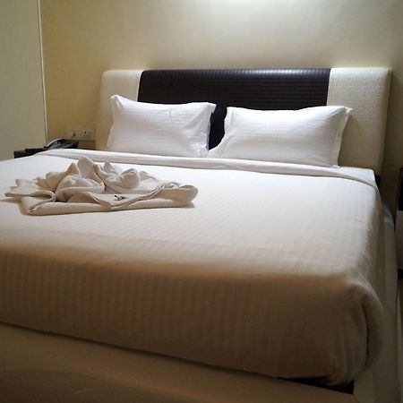 Hotel Silver Arcade Māldah Dış mekan fotoğraf